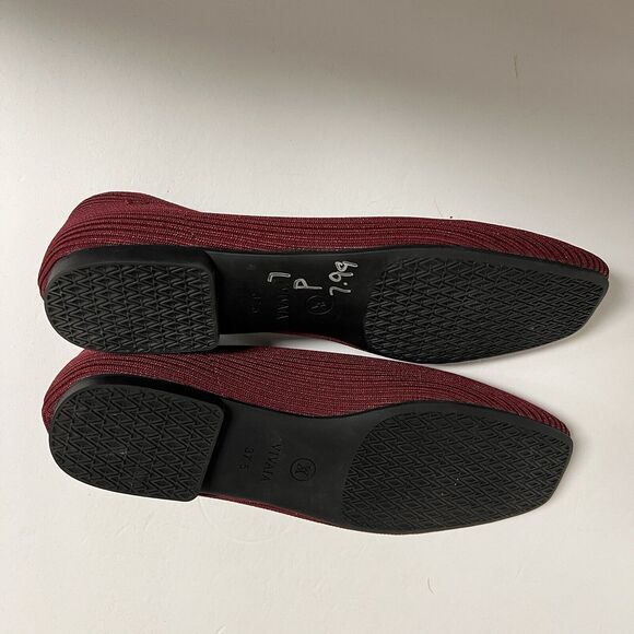 Chic Maroon Loafers for Women - Picture 4 of 8